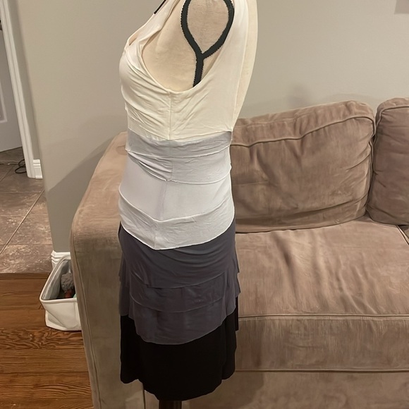 EUC Bailey 44 Low Back Black White Gray Tiered Bodycon Dress size Small - Picture 5 of 10